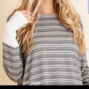 Casual Black and White Strip Top With Contrast! S/M/L
